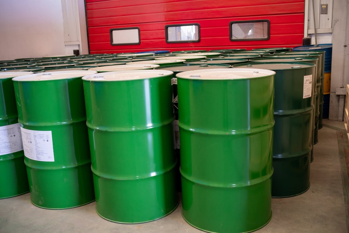 Cooking oil recycling facility