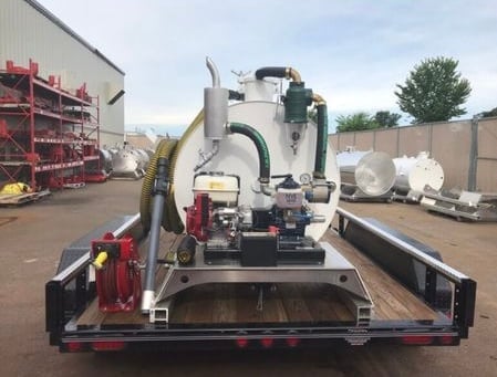 Professional service truck fleet for compliant waste collection